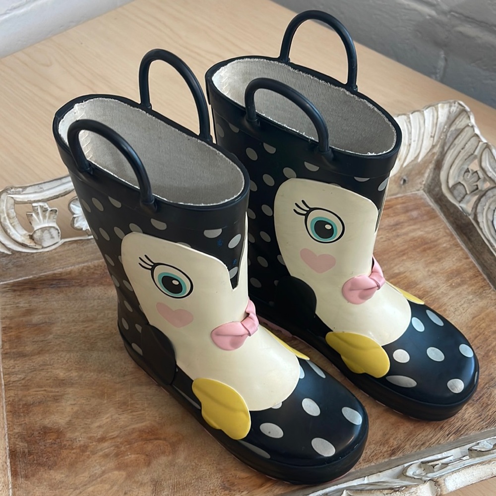 Kushyshoo Girl’s Rain Boots